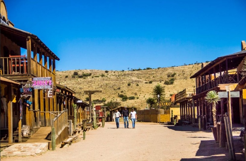 Paseo del Viejo Oeste parque recreativo